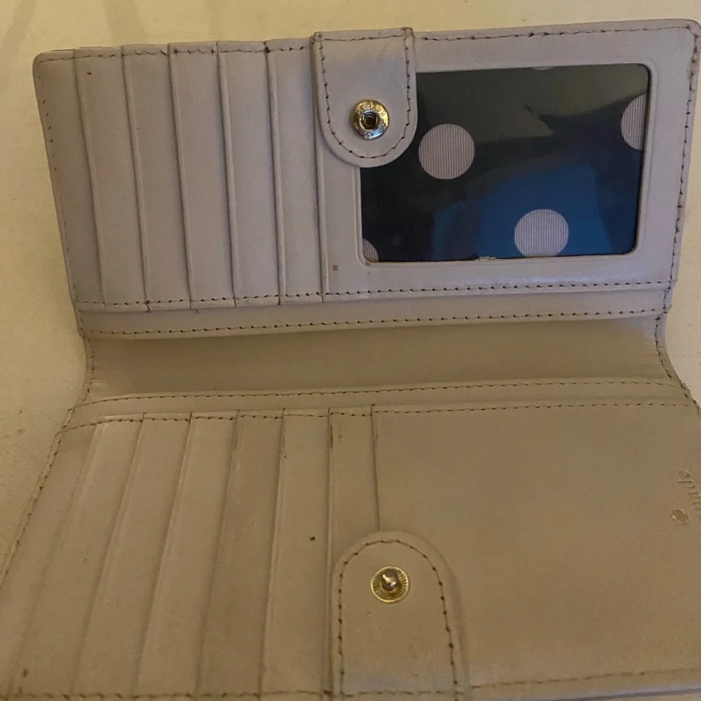 Kate spade wallet - Picture 2 of 2